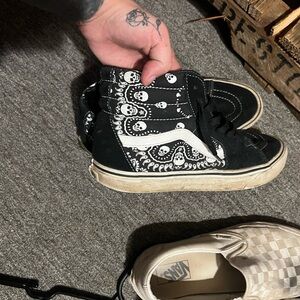 Vans Black and White Skull High-Tops
